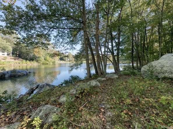20 Lower Lake Road, Danbury CT 06811