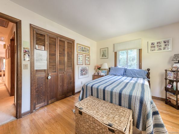 20 Lower Lake Road, Danbury CT 06811