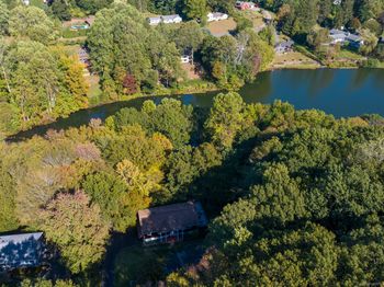 20 Lower Lake Road