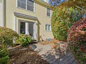 59 Prospect Street C, Ridgefield CT 06877