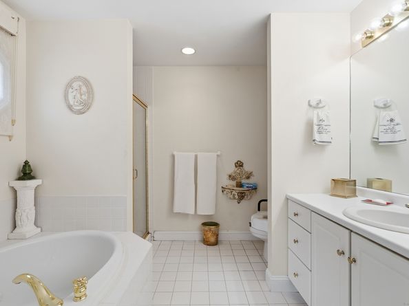 59 Prospect Street C, Ridgefield CT 06877