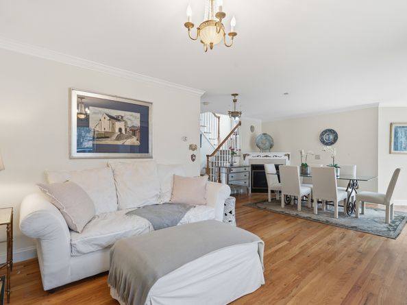 59 Prospect Street C, Ridgefield CT 06877