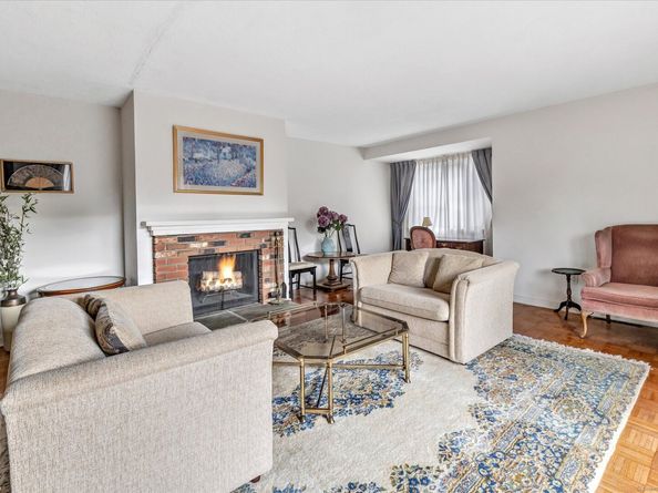 Undisclosed Address #24135024, Stratford CT 06614