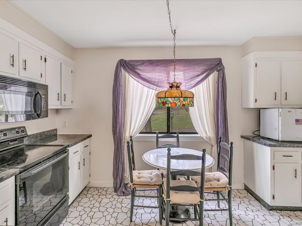 Undisclosed Address #24135024, Stratford CT 06614