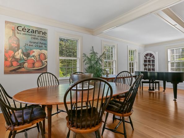 944 Pequot Avenue, Fairfield CT 06890