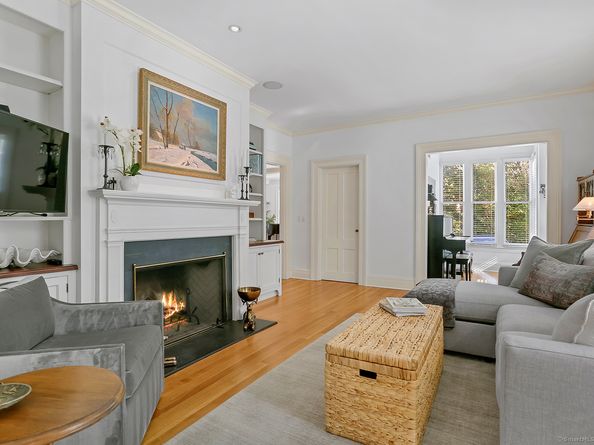 944 Pequot Avenue, Fairfield CT 06890