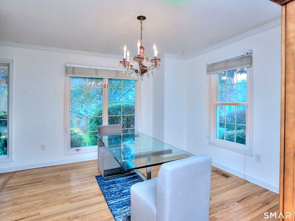 160 Glengarry Road 160, Fairfield CT 06825