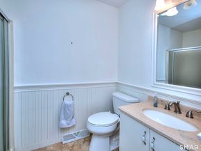 160 Glengarry Road 160, Fairfield CT 06825