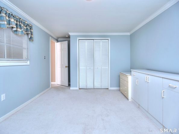 160 Glengarry Road 160, Fairfield CT 06825