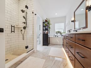33 Enclave Drive 33, Trumbull CT 06611