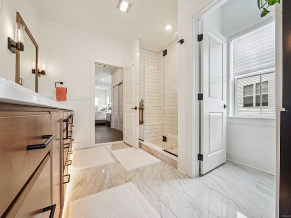 33 Enclave Drive 33, Trumbull CT 06611