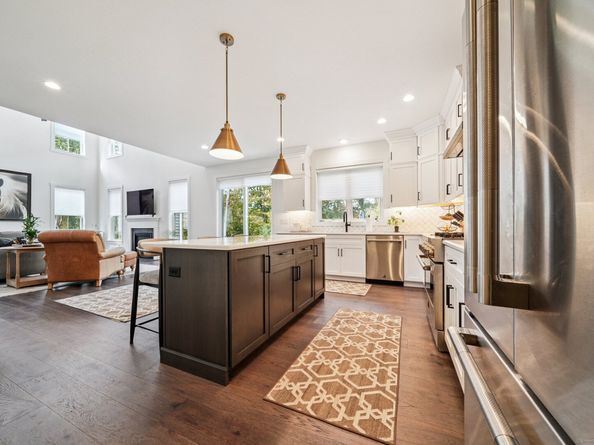 33 Enclave Drive 33, Trumbull CT 06611