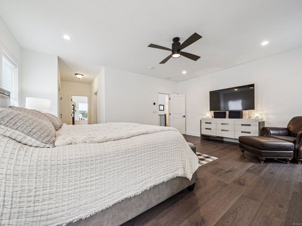33 Enclave Drive 33, Trumbull CT 06611