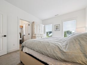 33 Enclave Drive 33, Trumbull CT 06611