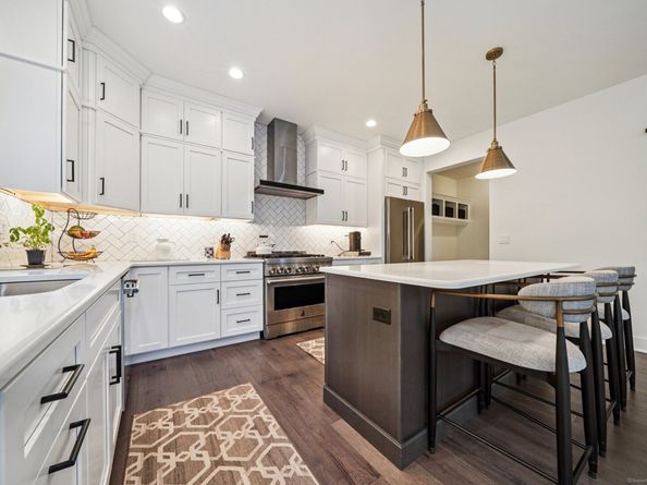 33 Enclave Drive 33, Trumbull CT 06611
