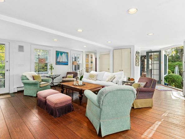 561 Middlesex Road, Darien CT 06820