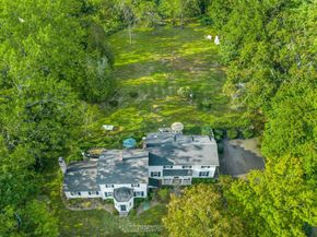 561 Middlesex Road, Darien CT 06820