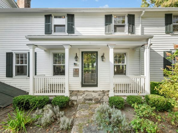 561 Middlesex Road, Darien CT 06820