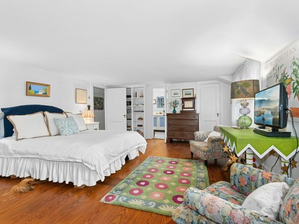 561 Middlesex Road, Darien CT 06820