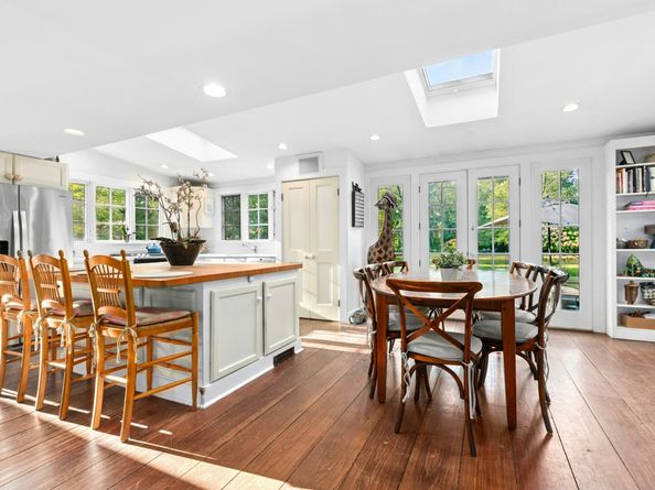 561 Middlesex Road, Darien CT 06820