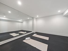 102 Compo Road S, Westport CT 06880