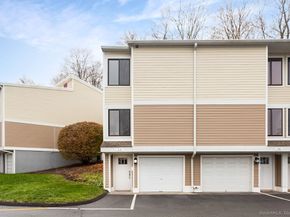 13 Lawson Lane 13, Ridgefield CT 06877