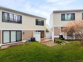 13 Lawson Lane 13, Ridgefield CT 06877