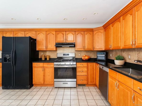 13 Lawson Lane 13, Ridgefield CT 06877