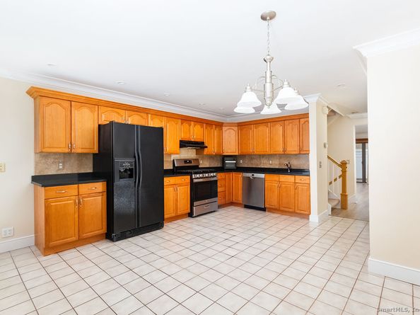 13 Lawson Lane 13, Ridgefield CT 06877