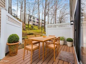 13 Lawson Lane 13, Ridgefield CT 06877