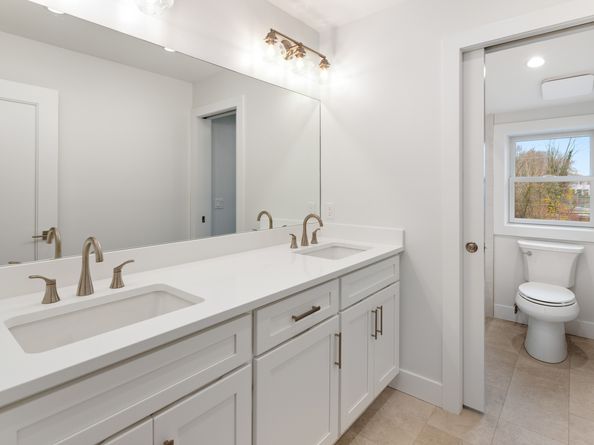 12 Walnut Ridge Court, Stamford CT 06905