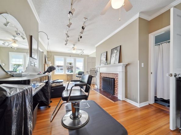 189 East Avenue, Norwalk CT 06855