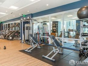 425 1st Street 2607, San Francisco CA 94105