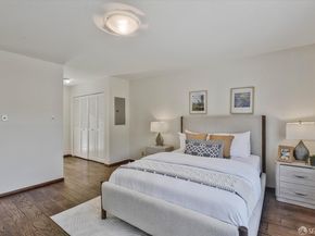 915 Burnett Avenue, San Francisco CA 94131