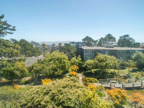 95 Red Rock Way 303M, San Francisco CA 94131