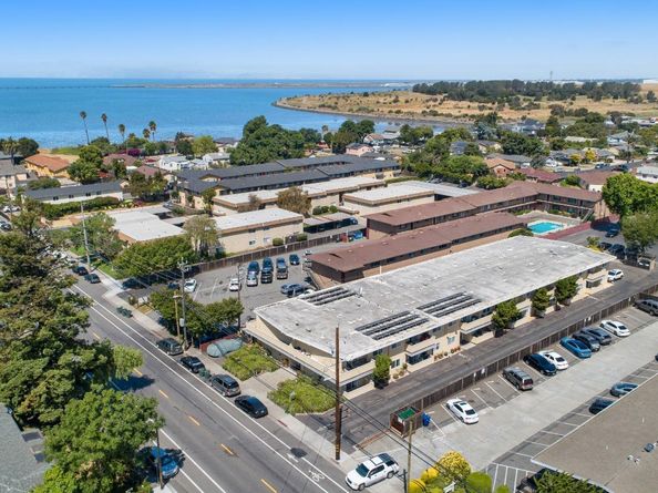 2615 Marina Boulevard, San Leandro CA 94577