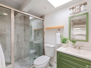 1451 13th Street 5, Oakland CA 94607