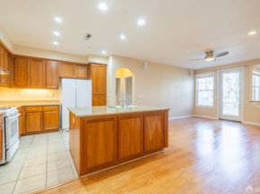 4138 Clarinbridge Circle, Dublin CA 94568