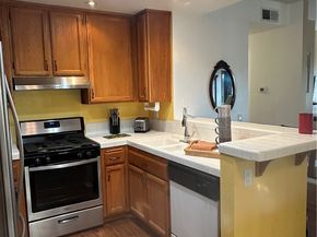 21245 Camelia 27, Lake Forest CA 92630