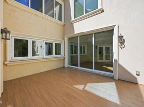 3263 New York Drive, Pasadena CA 91107