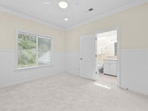 3263 New York Drive, Pasadena CA 91107