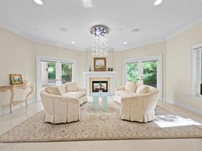 3263 New York Drive, Pasadena CA 91107