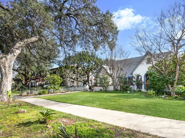 2270 E Orange Grove Boulevard, Pasadena CA 91104