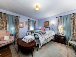 2270 E Orange Grove Boulevard, Pasadena CA 91104