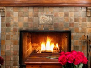 2270 E Orange Grove Boulevard, Pasadena CA 91104