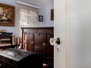 2270 E Orange Grove Boulevard, Pasadena CA 91104