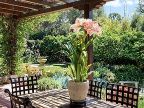 546 La Loma Road, Pasadena CA 91105