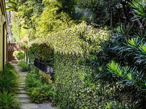 546 La Loma Road, Pasadena CA 91105