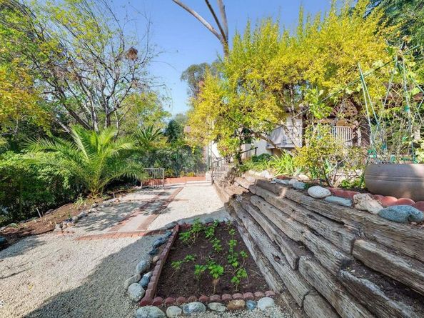 494 California Terrace, Pasadena CA 91105