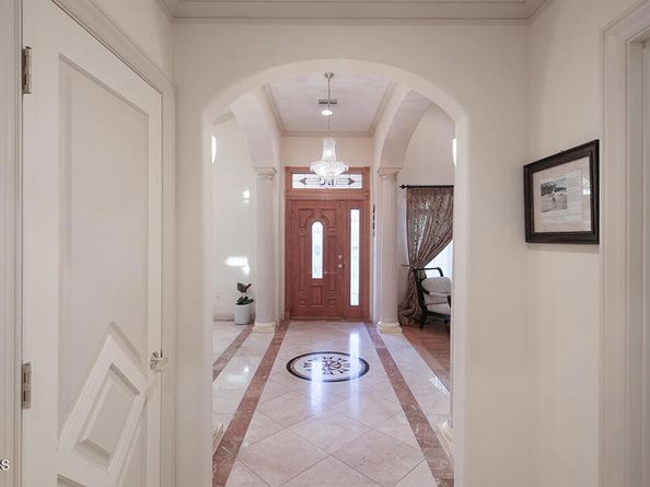 426 N Canyon Boulevard, Monrovia CA 91016